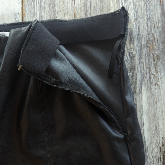 Aritzia Babaton Mace Pant Black Vegan Leather Women's 12 - Picture 6 of 9